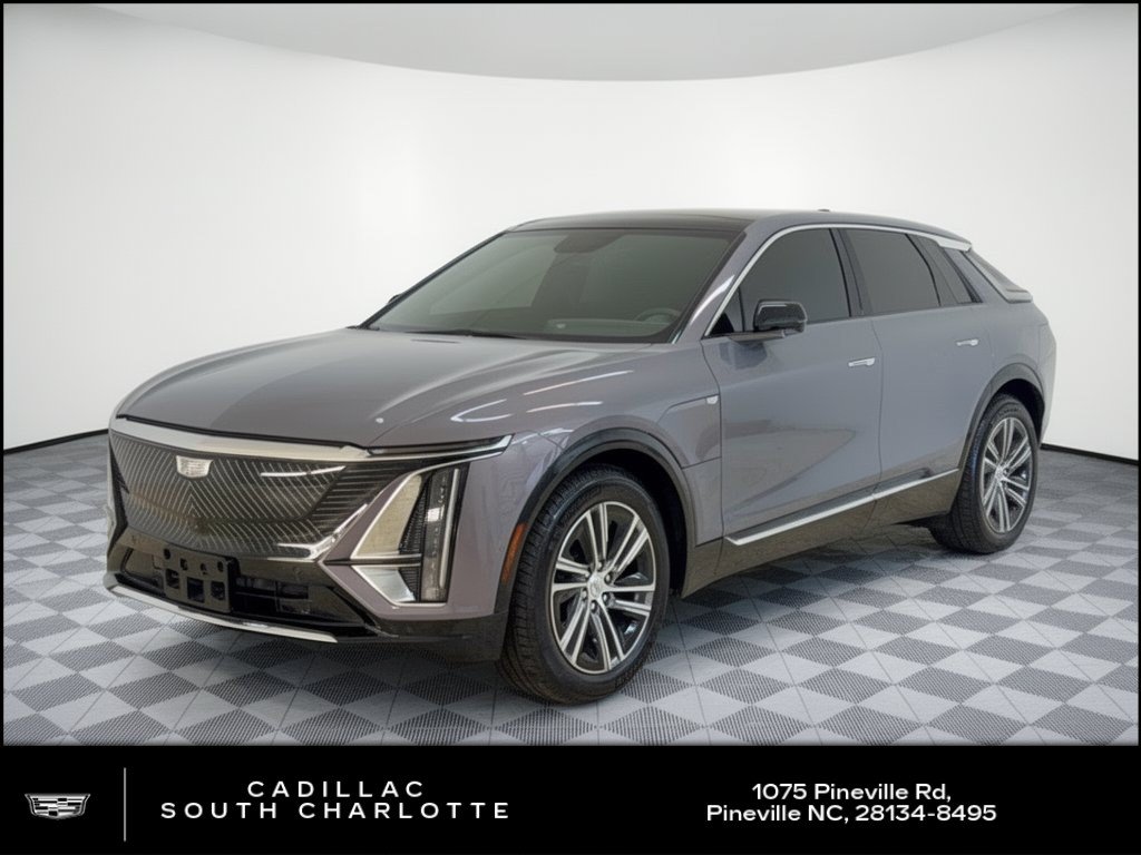 Used 2024 Cadillac Lyriq Luxury RWD image 1