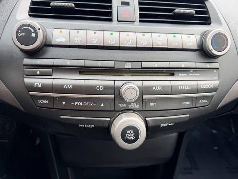 Used 2010 Honda Accord LX image 31