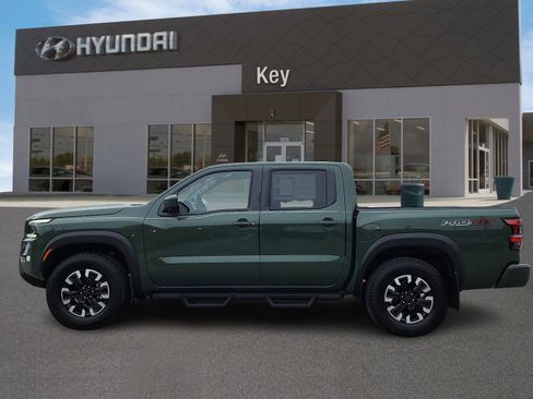 Used 2023 Nissan Frontier PRO-4X w/ Pro Convenience Package image 6