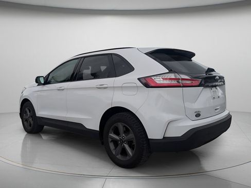 Used 2024 Ford Edge SEL w/ Sport Appearance Package AWD/4WD image 6