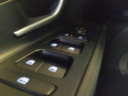 Used 2024 Hyundai Elantra SEL FWD image 27