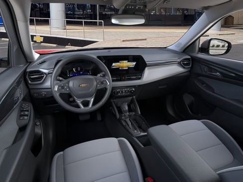 New 2026 Chevrolet TrailBlazer LT w/ Convenience Package FWD image 15