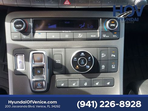 Used 2022 Hyundai Palisade Limited w/ Cargo Package AWD/4WD image 32