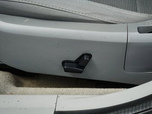 Used 2008 Dodge Avenger SE image 12