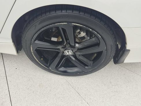 Used 2022 Honda Accord Sport image 28