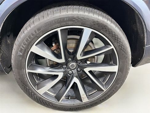 Used 2019 Volvo XC90 T6 Momentum w/ Advanced Package image 34