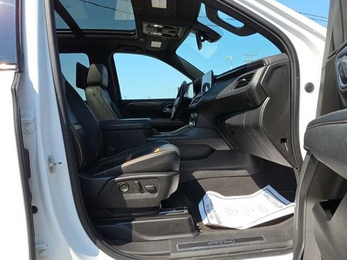 Certified 2021 GMC Yukon XL AT4 w/ Rear Media and Nav Package AWD/4WD image 44