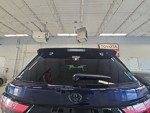 Used 2024 Toyota Sequoia 4WD image 5