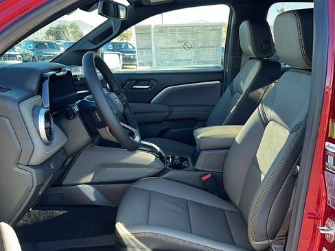 New 2026 Chevrolet Colorado ZR2 w/ Technology Package image 33