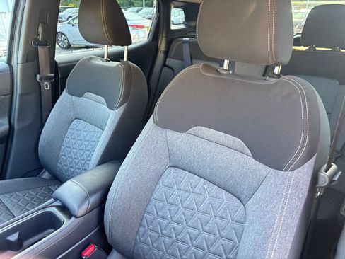 Used 2026 Nissan Kicks SV w/ Cold Weather Package FWD image 30