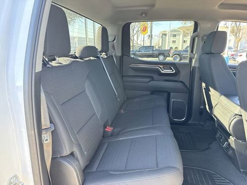 Certified 2025 Chevrolet Silverado 1500 LT image 31