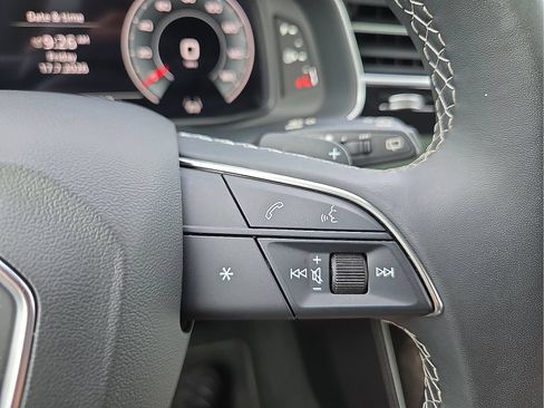 Used 2025 Audi Q7 3.0T Premium Plus AWD/4WD image 19