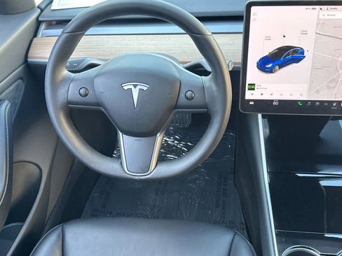 Used 2020 Tesla Model 3 Long Range AWD/4WD image 14