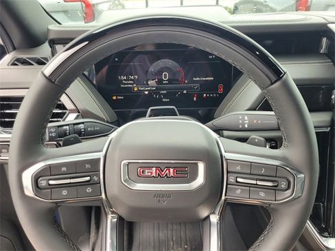 New 2026 GMC Yukon Elevation image 31