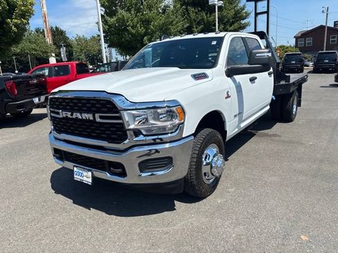 Used 2024 RAM 3500 SLT w/ Quick Order Package 2YG SLT AWD/4WD image 1