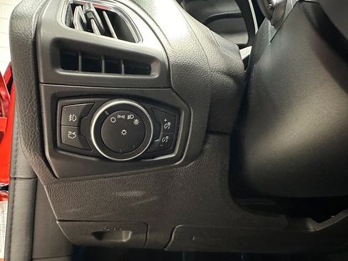 Used 2018 Ford Focus ST w/ Equipment Group 402A image 29