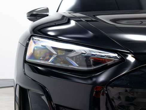 Used 2023 Audi RS e-tron GT image 47