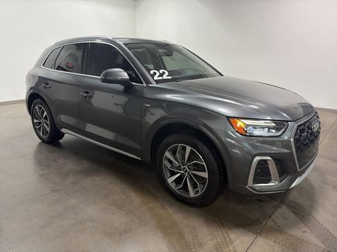 Certified 2022 Audi Q5 2.0T Premium Plus AWD/4WD image 2