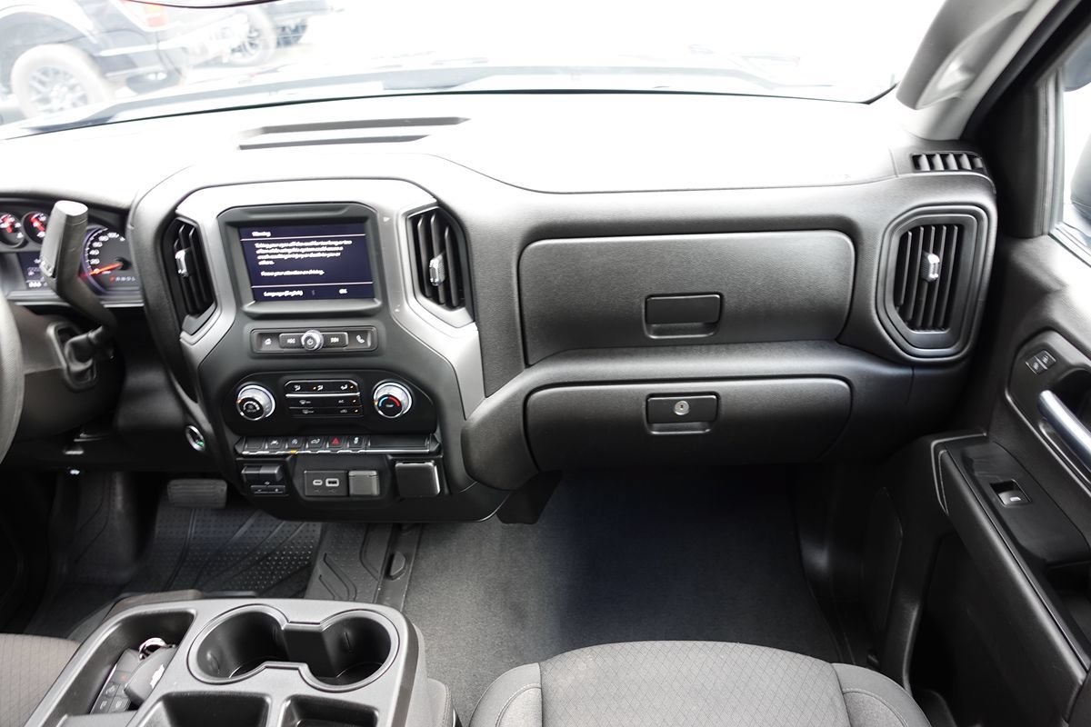 Used 2024 Chevrolet Silverado 1500 Custom AWD/4WD image 38