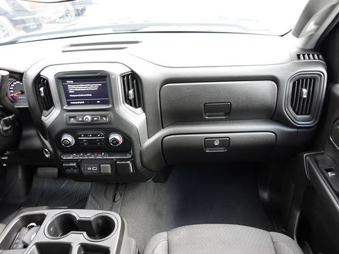 Used 2024 Chevrolet Silverado 1500 Custom AWD/4WD image 38