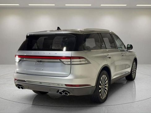 Certified 2022 Lincoln Aviator AWD w/ Premium Package image 3