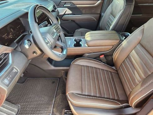 New 2026 GMC Acadia Denali Ultimate FWD image 23