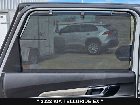 Used 2022 Kia Telluride EX w/ EX Premium Package image 20