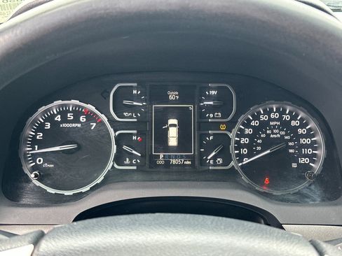 Used 2018 Toyota Tundra SR5 w/ SR5 Upgrade Package image 21