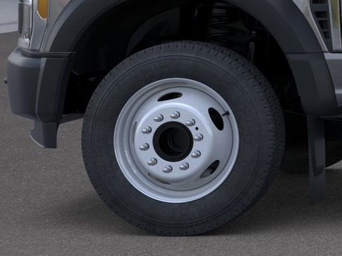 New 2025 Ford F450 XL image 19