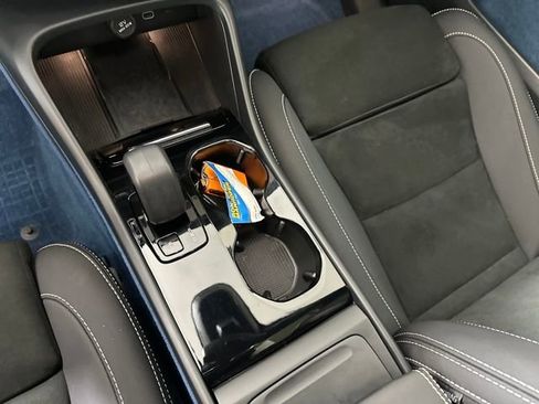 Used 2023 Volvo C40 P8 Recharge Plus image 19