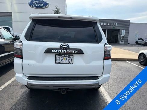 Used 2017 Toyota 4Runner TRD Off-Road Premium AWD/4WD image 6