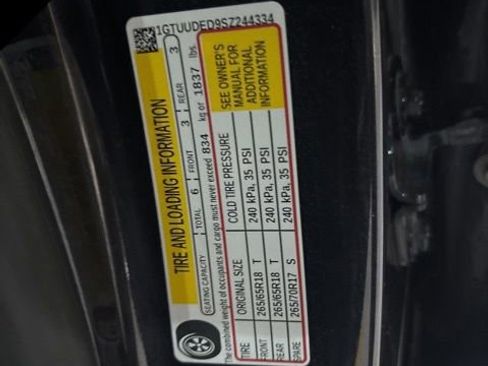 Certified 2025 GMC Sierra 1500 SLT AWD/4WD image 41