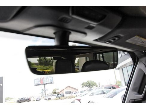 Used 2019 Jeep Wrangler Unlimited Rubicon AWD/4WD image 27