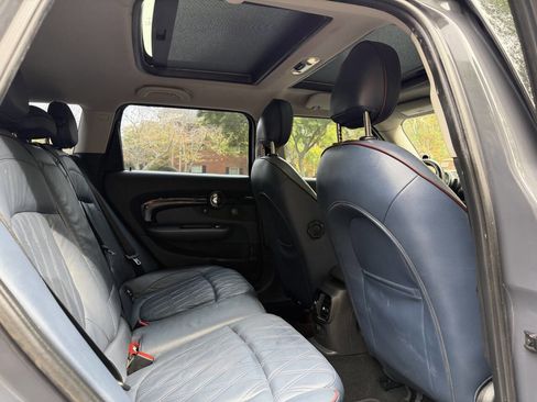 Used 2017 MINI Cooper Clubman S image 27