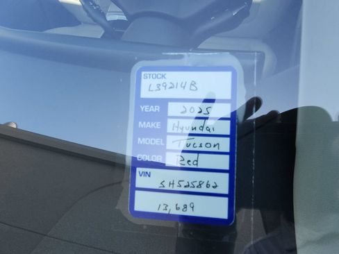Certified 2025 Hyundai Tucson SEL FWD image 7