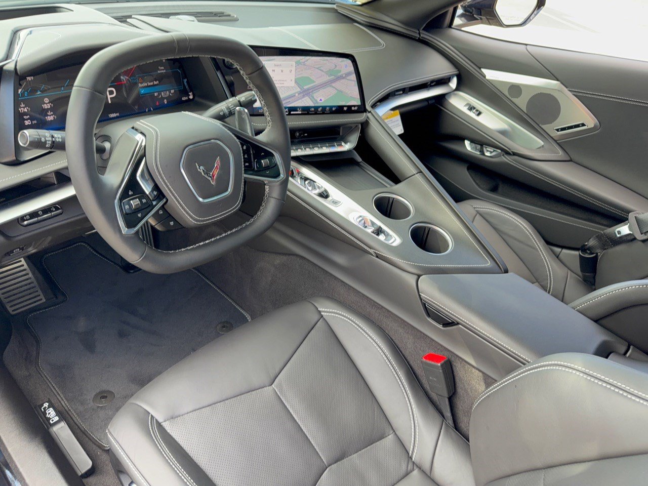 Certified 2026 Chevrolet Corvette Stingray Preferred Conv w/ Battery Protection Package RWD image 4
