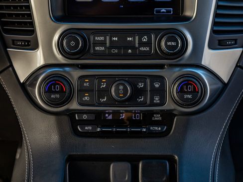 Used 2018 Chevrolet Tahoe LS image 25