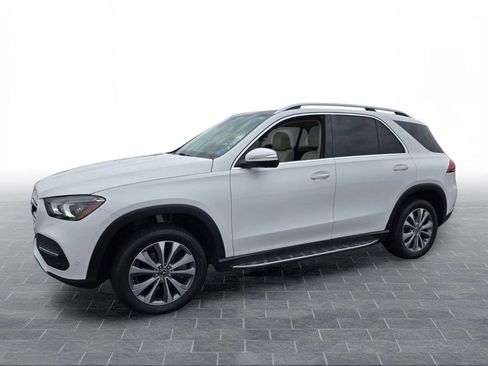 Used 2020 Mercedes-Benz GLE 350 4MATIC w/ Premium Package image 2