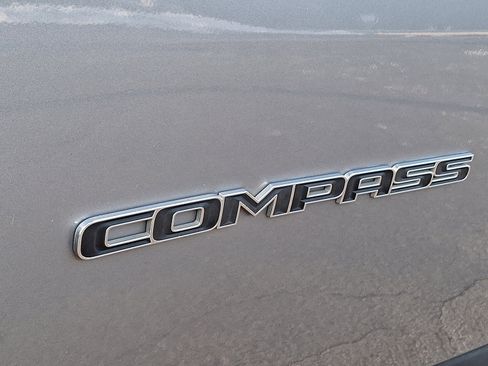 Certified 2022 Jeep Compass Limited w/ Sun and Sound Group image 30