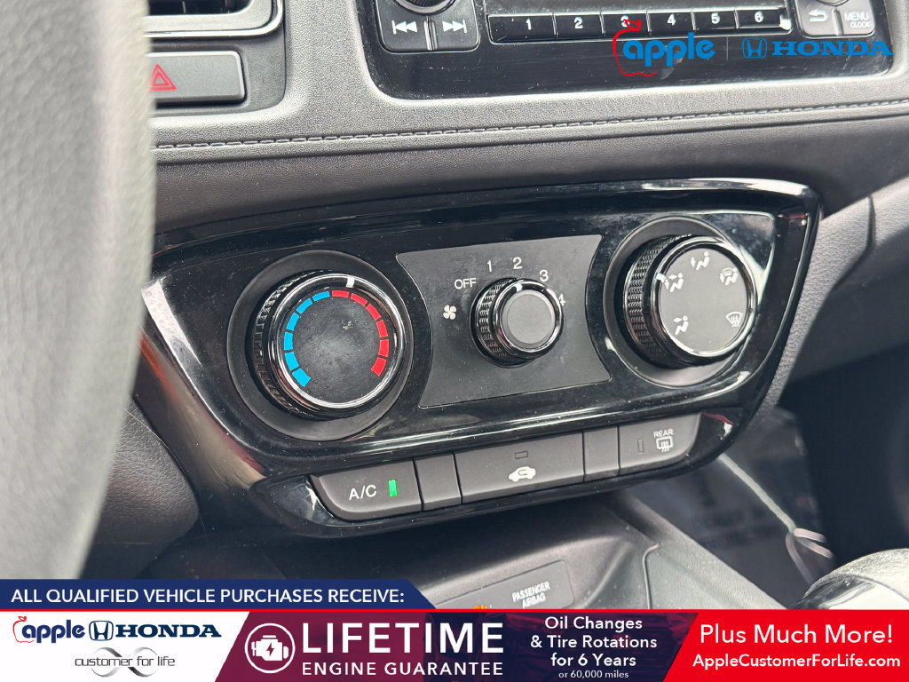 Used 2018 Honda HR-V LX image 14