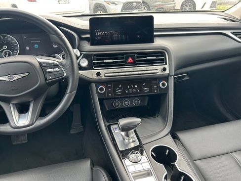 Used 2025 Genesis G70 2.5T RWD image 16