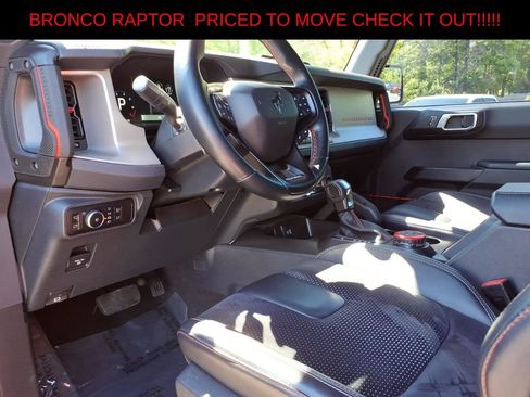 Used 2023 Ford Bronco Raptor AWD/4WD image 13