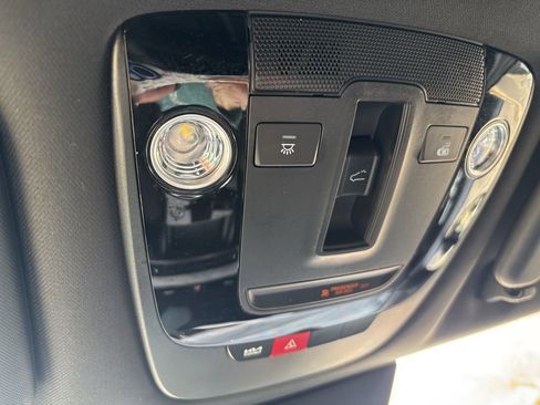 Used 2025 Kia Sportage X-Line image 23