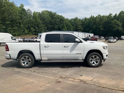 Used 2019 RAM 1500 Big Horn AWD/4WD image 4