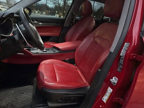 Used 2019 Alfa Romeo Stelvio Sport w/ Quick Order Package 22J Sport image 7