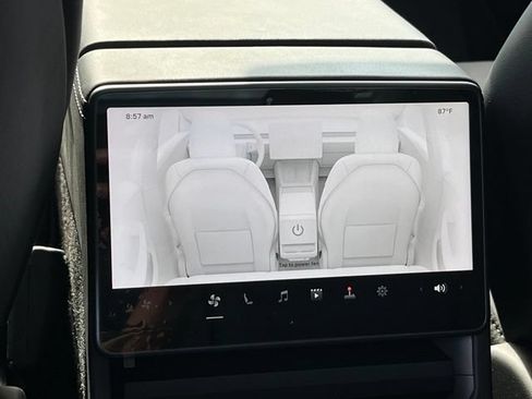 Used 2025 Tesla Model 3 Long Range RWD image 9