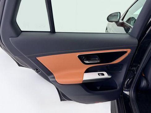Certified 2026 Mercedes-Benz GLC 43 AMG 4MATIC image 24