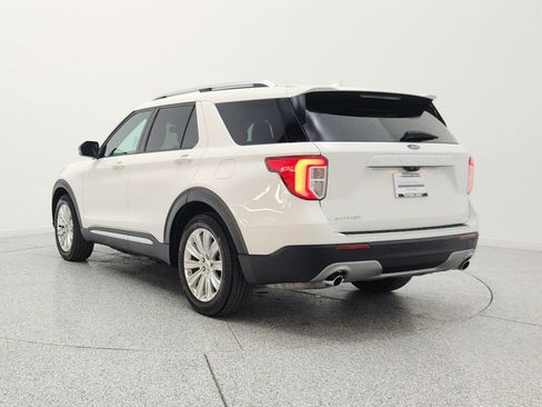 Used 2023 Ford Explorer Limited w/ Limited Technology Package RWD image 7