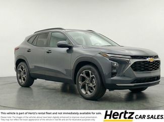 Used 2025 Chevrolet Trax LT w/ LT Convenience Package video 1