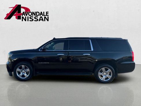 Used 2018 Chevrolet Suburban LS w/ All-Season Package RWD image 3